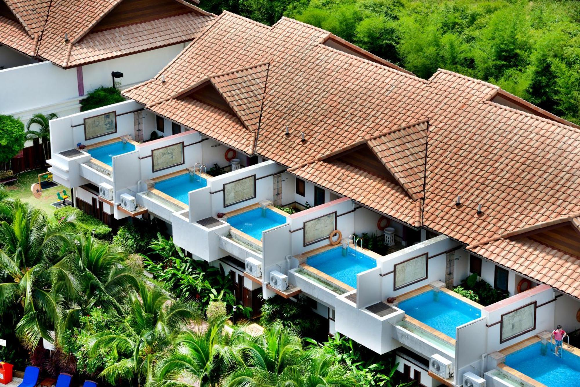 แกรนด์ เลซิส พอร์ท ดิคสัน Hotel พอร์ตดิ๊กสัน ภายนอก รูปภาพ The Royal Paradise Hotel and Spa