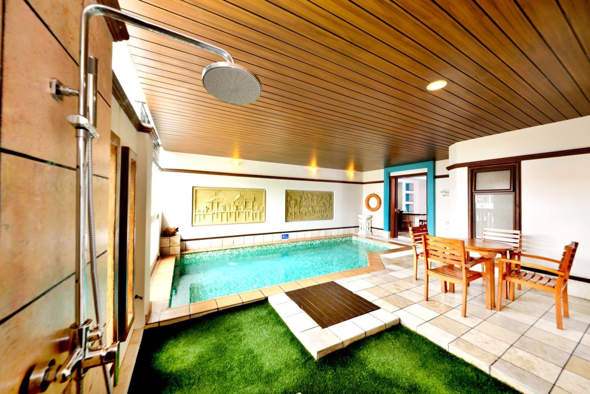 แกรนด์ เลซิส พอร์ท ดิคสัน Hotel พอร์ตดิ๊กสัน ภายนอก รูปภาพ A private onsen in a hotel